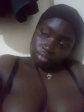 Snapshot of bigass31 chatting on 22, 11, 2025 bigass31 online show from 22, 11, 2025