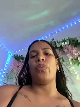 ArielleMillerr- online show from 11, 4, 2026