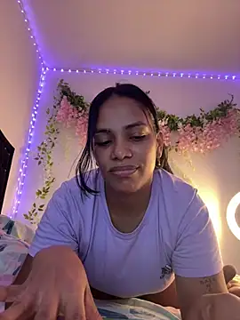 ArielleMillerr- online show from 17, 4, 2026