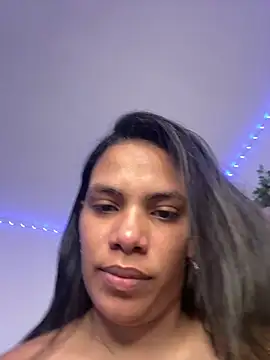 ArielleMillerr- online show from 4, 4, 2026