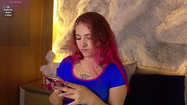 Snapshot of bella_mush chatting on 9, 7, 2026 bella mush online show from 9, 7, 2026