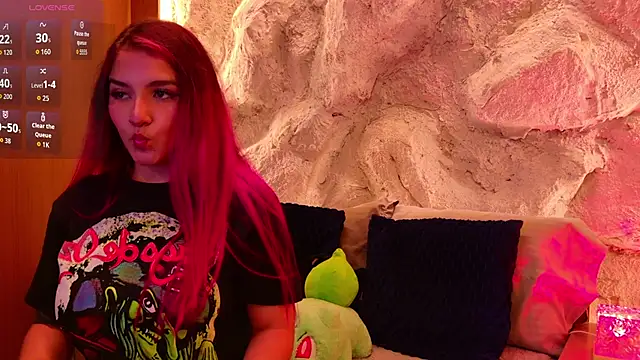 Snapshot of bella_mush chatting on 6, 7, 2026 bella mush online show from 6, 7, 2026