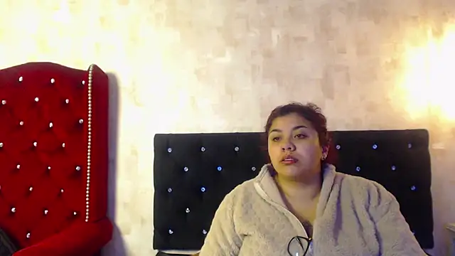 danna garza online show from 25, 11, 2025