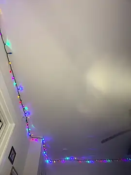 prplbunni online show from 21, 11, 2025