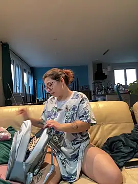 Snapshot of missseduction24 chatting on 4, 2, 2026 missseduction24 online show from 4, 2, 2026