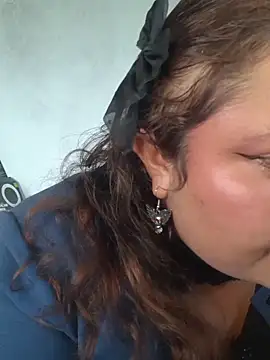 Snapshot of Valen-got chatting on 24, 11, 2025 Valen-got online show from 24, 11, 2025