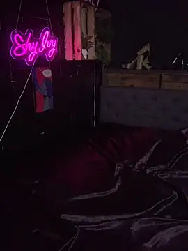 Shy-Ivy online show from 14, 4, 2026