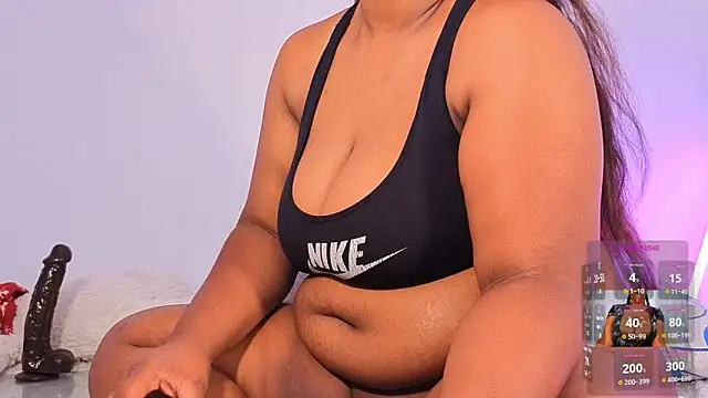 Snapshot of IssaNoirr chatting on 24, 11, 2025 IssaNoirr online show from 24, 11, 2025