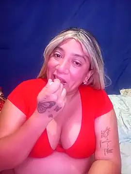 Snapshot of Fat_Dirty_Nasty chatting on 15, 4, 2026 Fat Dirty Nasty online show from 15, 4, 2026