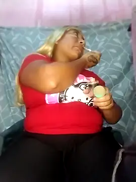 Snapshot of Fat_Dirty_Nasty chatting on 23, 12, 2025 Fat Dirty Nasty online show from 23, 12, 2025