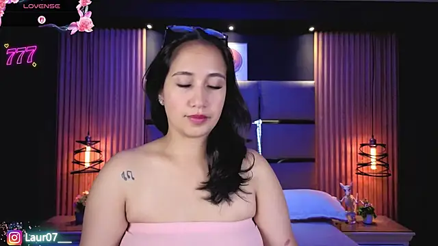 Lauroberts7 online show from 22, 4, 2026