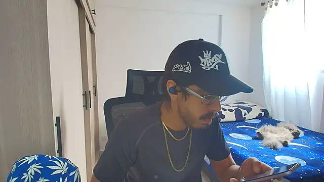 Snapshot of naitt_ chatting on 29, 11, 2025 naitt online show from 29, 11, 2025