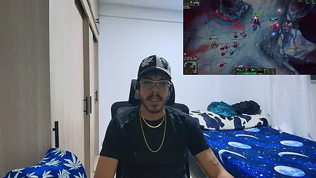 Snapshot of naitt_ chatting on 30, 11, 2025 naitt online show from 30, 11, 2025