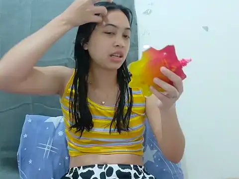 Ursexyasianskinny online show from 22, 12, 2025