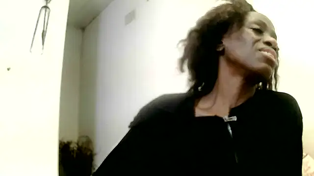 Snapshot of BrunetteNaomi8 chatting on 26, 5, 2026 BrunetteNaomi8 online show from 26, 5, 2026
