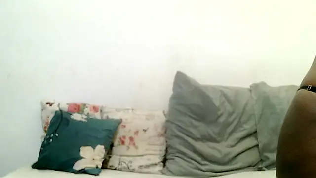 Snapshot of BrunetteNaomi8 chatting on 14, 5, 2026 BrunetteNaomi8 online show from 14, 5, 2026