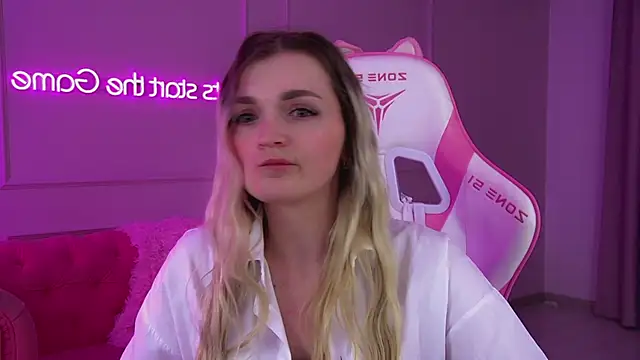 AnnyRaii online show from 20, 2, 2026