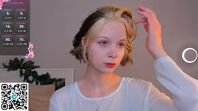 UmbraVelour online show from 12, 1, 2026