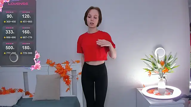 UmbraVelour online show from 5, 12, 2025