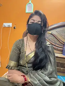 cutestpearl online show from 5, 4, 2026