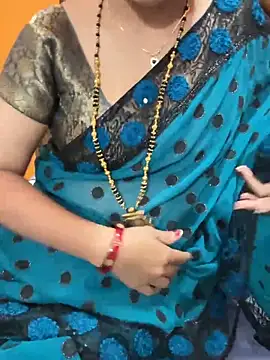 cutestpearl online show from 21, 4, 2026