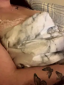 Ghostbaby02 online show from 18, 1, 2026