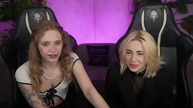 Kara cat online show from 20, 4, 2026