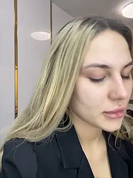 Chloe GraceeX online show from 27, 2, 2026