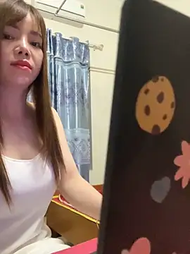 Miumiu95x online show from 3, 12, 2025