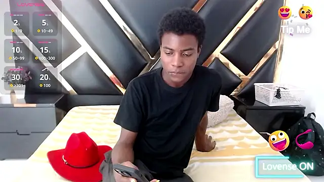 NoahJhonson69 online show from 12, 3, 2026