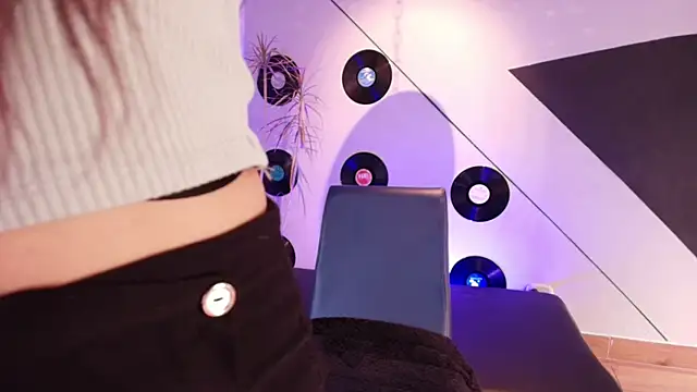 goddess julieta online show from 10, 1, 2026