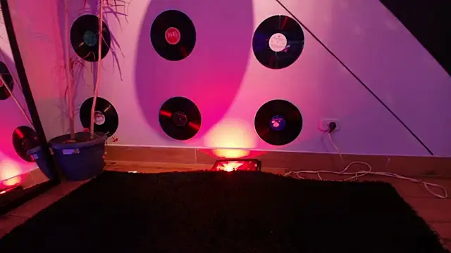 goddess julieta online show from 12, 1, 2026