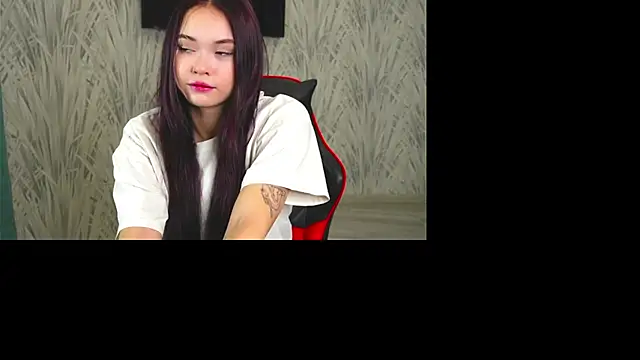 CarleeHake online show from 21, 11, 2025