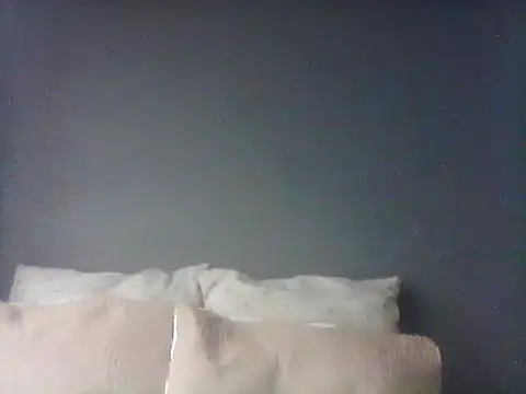 Snapshot of TiaBlaze chatting on 28, 11, 2025 TiaBlaze online show from 28, 11, 2025