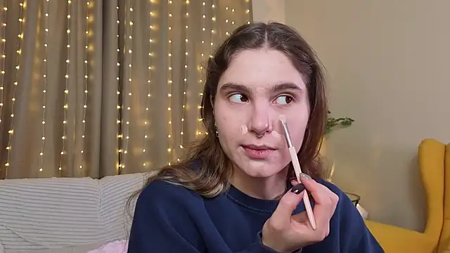 RozanneJordan online show from 5, 1, 2026