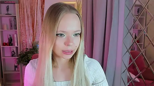 lucy loy online show from 16, 1, 2026