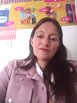 Snapshot of Salome-moon chatting on 29, 11, 2025 Salome-moon online show from 29, 11, 2025