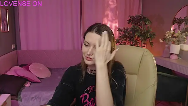 Ursula Andres online show from 14, 5, 2026