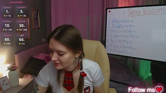 Ursula Andres online show from 4, 4, 2026