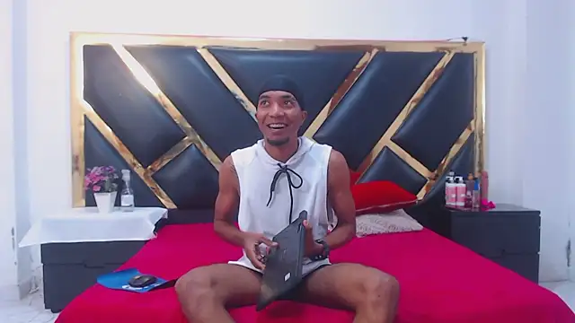 Caroyandy3 online show from 25, 11, 2025