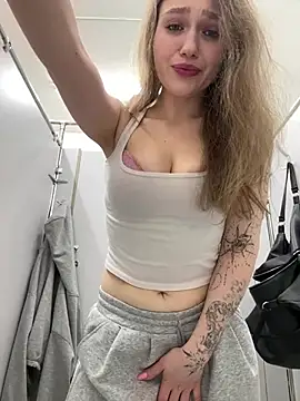 Snapshot of RussianWoman chatting on 4, 2, 2026 RussianWoman online show from 4, 2, 2026