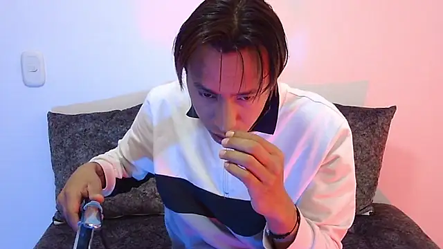 Snapshot of liam__blake chatting on 28, 11, 2025 liam blake online show from 28, 11, 2025