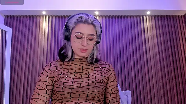 GabyRose9 online show from 25, 5, 2026