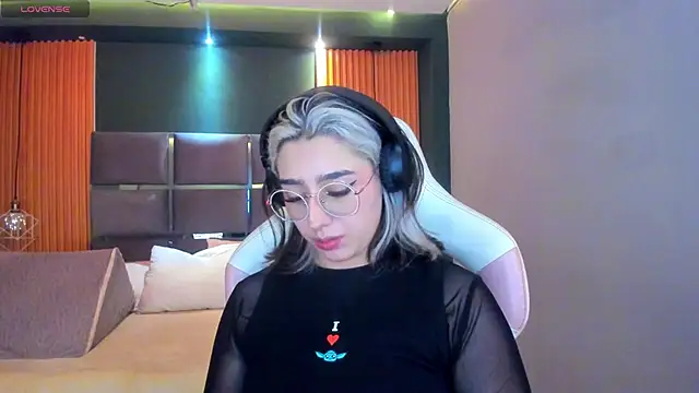 GabyRose9 online show from 6, 5, 2026