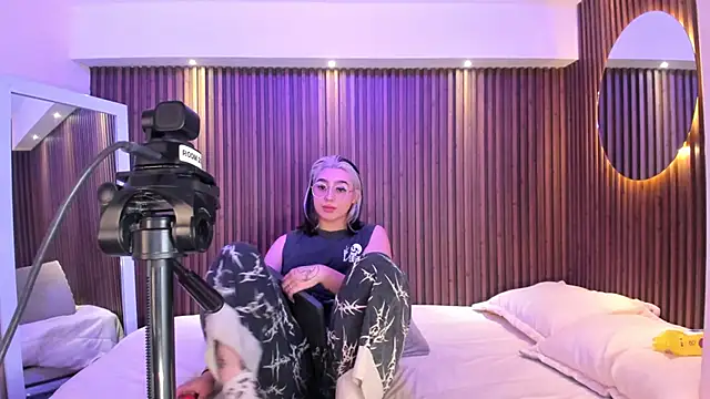 GabyRose9 online show from 23, 4, 2026