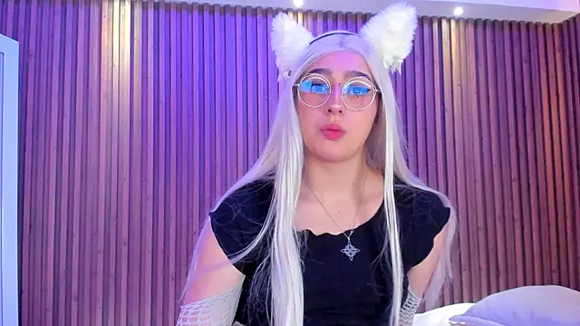 GabyRose9 online show from 17, 5, 2026