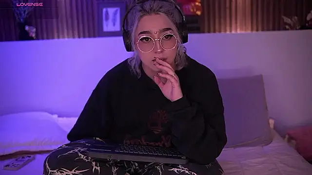 GabyRose9 online show from 5, 2, 2026