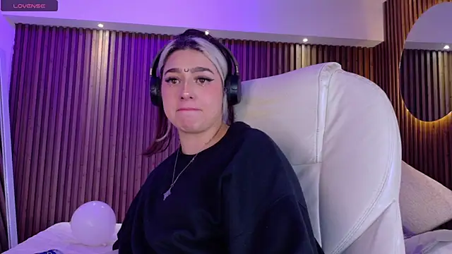 GabyRose9 online show from 18, 3, 2026