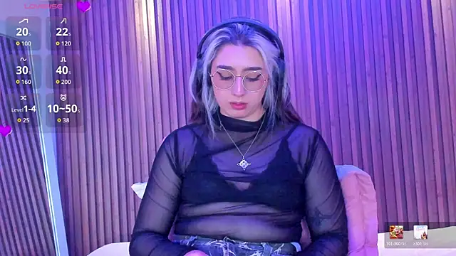 GabyRose9 online show from 14, 6, 2026