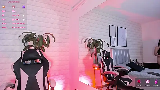 Elizabetth Benz online show from 20, 2, 2026